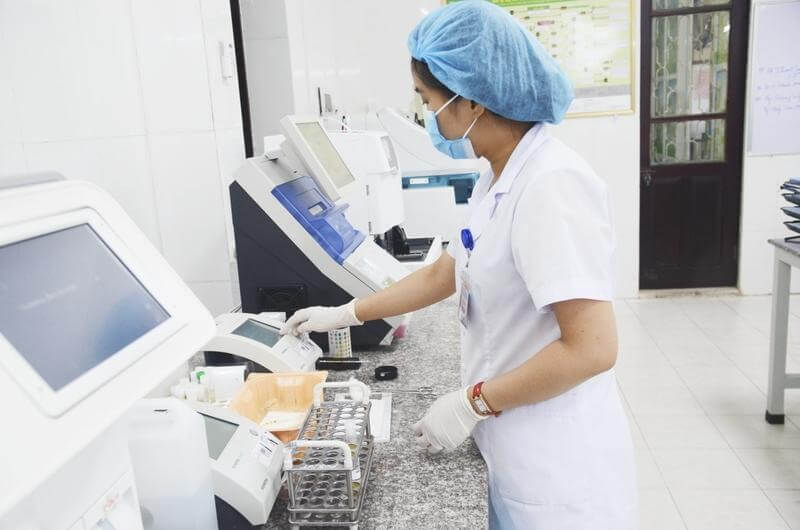 vitamin-b12-vai-tro-trong-danh-gia-thieu-mau-hong-cau-to-roi-loan-than-kinh-2